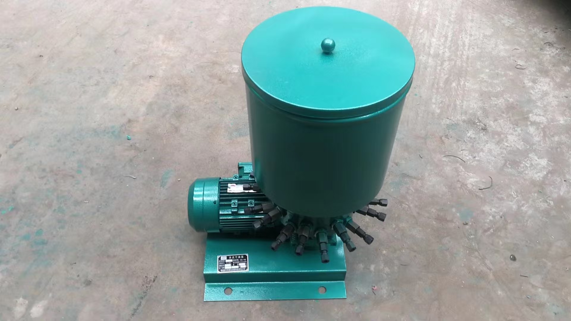 多點(diǎn)干油泵DDB一10